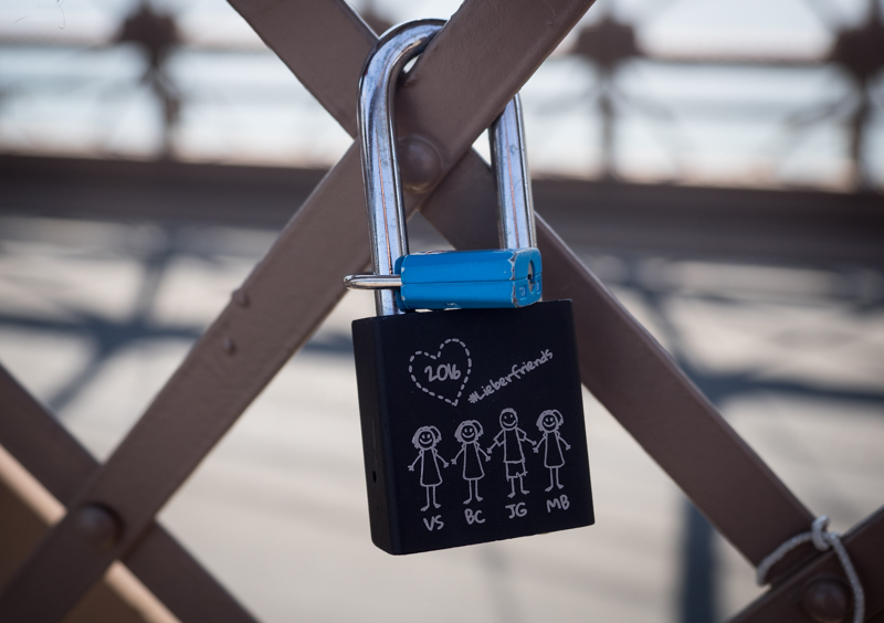 Brooklyn Bridge lock